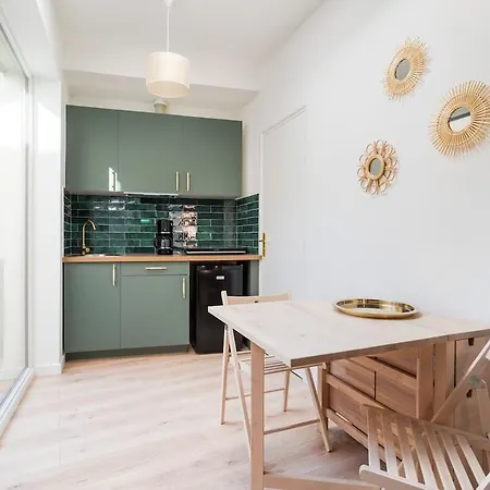 New In The Center Of Appartement *